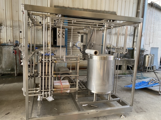 パーソナライズされた500-20000L/H パスタライザーマシン PLC 500-20000L/H ステリライザー リンゴ/オレンジ/ココナッツ加工ライン SUS304/316