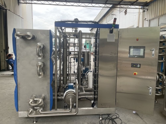効率的で操作が簡単 フルーツジュース/ビール加工ラインのためのUHTステリライザー 500-20000L/Hチューブルステリライゼーション機器 SUS304/316