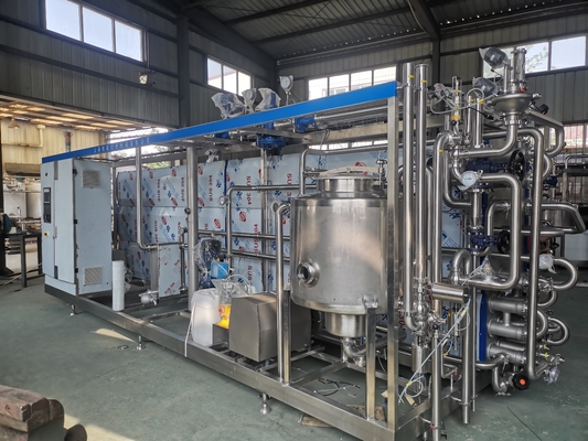 先進技術 オーダーメイド 0.5-20T/H UHT 滅菌機 オレンジ/リンゴ/マンゴージュース加工ライン 新しい PLC 付きの UHT 滅菌機