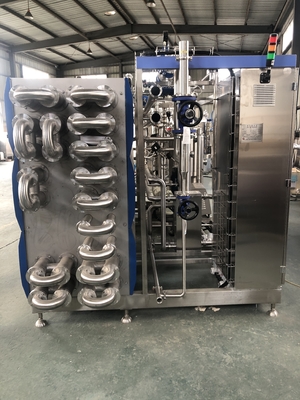 高品質の500~20000L/H UHTステリライザー ヨーグルト/ミルク/アイスクリーム生産工場向け 中国製