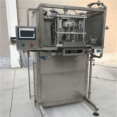 高品質のカスタマイズされた自動アセプティックBIB充填機 2L / 5L / 20Lバッグの箱の果物ジュース / ミルク / ソース充填機