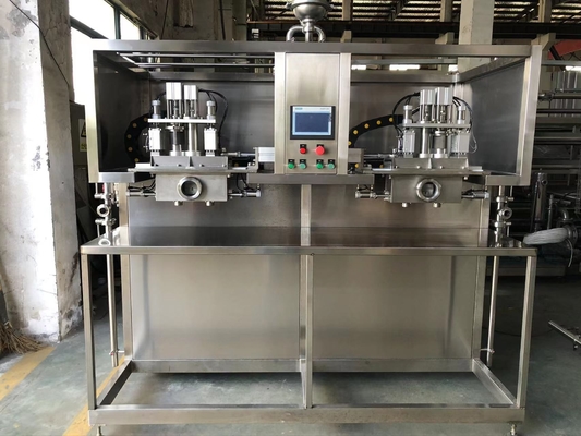 高品質のカスタマイズされた自動アセプティックBIB充填機 2L / 5L / 20Lバッグの箱の果物ジュース / ミルク / ソース充填機