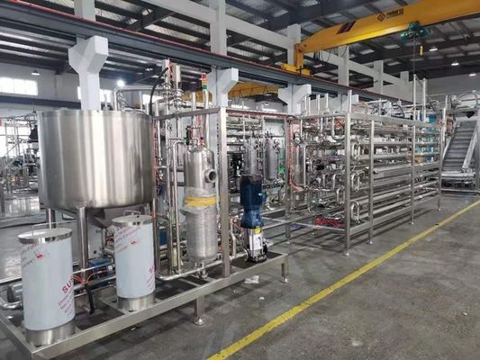 PLC制御を用いるSUS304ステンレス鋼のミルクの飲料の超高温殺菌機械
